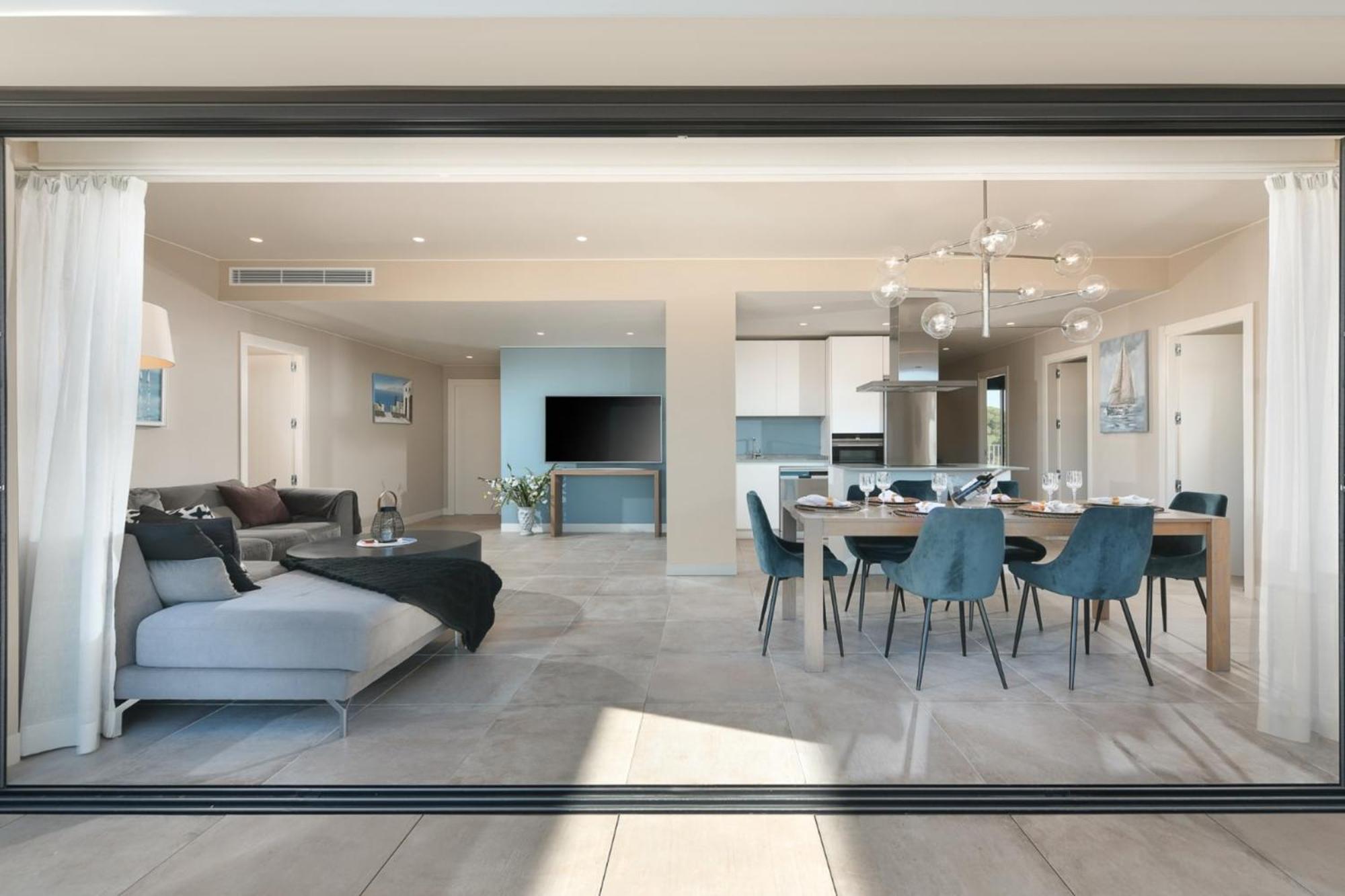 Apartment Penthouse With Ocean View 4 Bedrooms Málaga